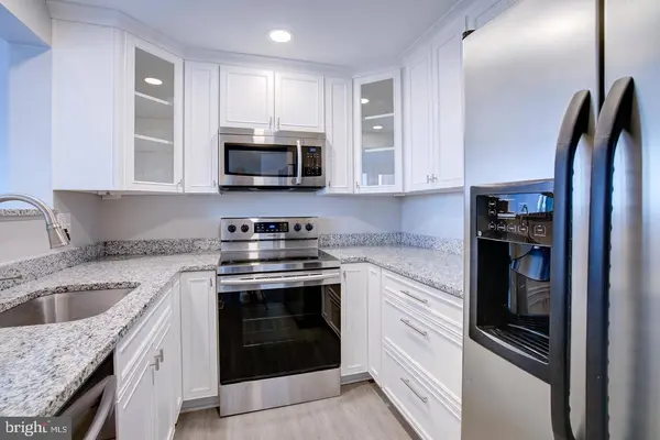 123 W BARRE ST #PH-3, Baltimore, MD 21201