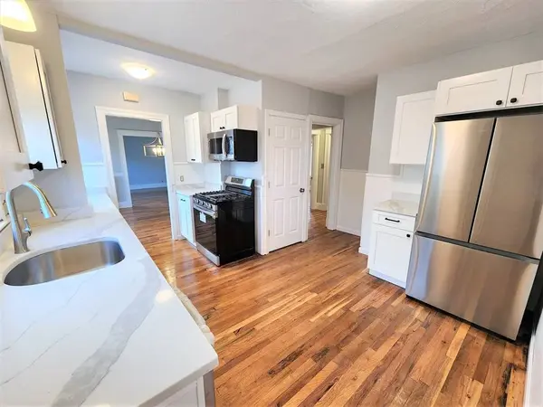 98 Irving St #1, Waltham, MA 02451
