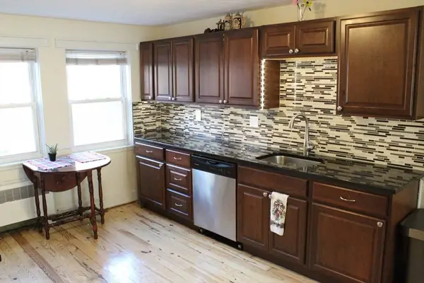 29 Aldrich Rd #1, Watertown, MA 02472