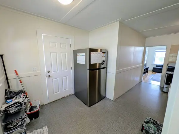 58 Ash St #3, Waltham, MA 02453