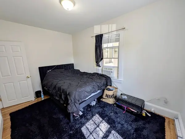 58 Ash St #3, Waltham, MA 02453