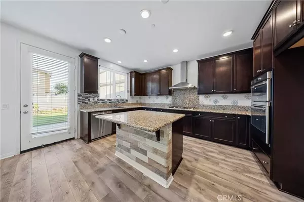 28434 Sunflower ST, Highland, CA 92346