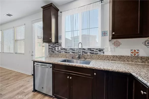 28434 Sunflower ST, Highland, CA 92346