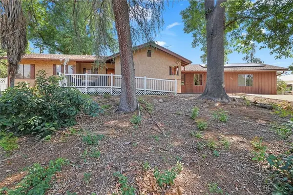 120 Franklin AVE, Redlands, CA 92373
