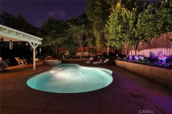 50 Amber CT, Redlands, CA 92374