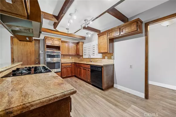 495 W 53rd ST, San Bernardino, CA 92407