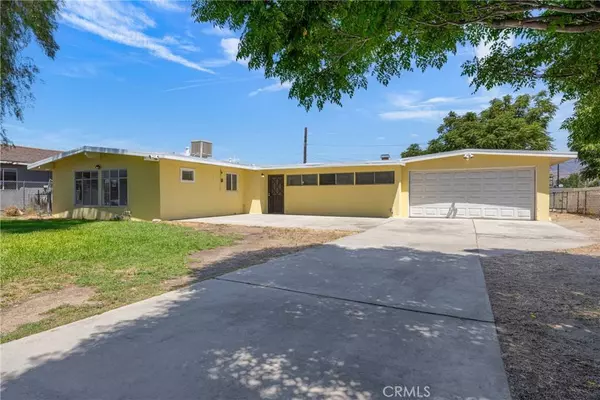 26074 6th ST, San Bernardino, CA 92410