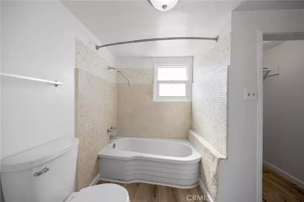 26219 9th ST, Highland, CA 92346