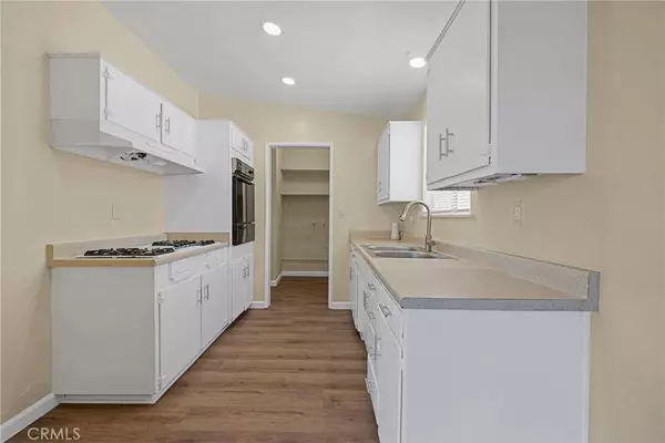 26074 6th ST, San Bernardino, CA 92410