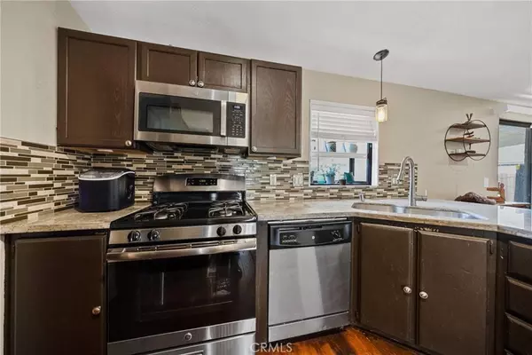 34437 Tree LN, Wildomar, CA 92595