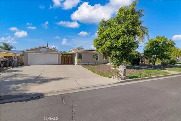 34437 Tree LN, Wildomar, CA 92595