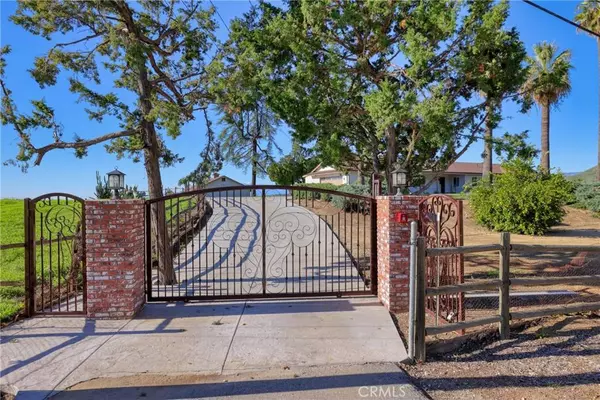 12646 10th ST, Yucaipa, CA 92399