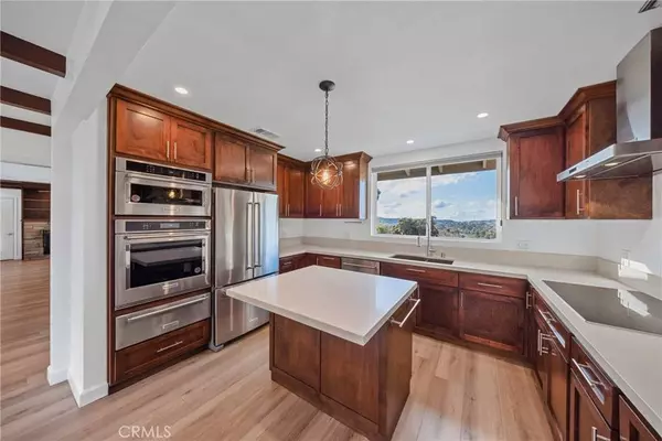 12646 10th ST, Yucaipa, CA 92399