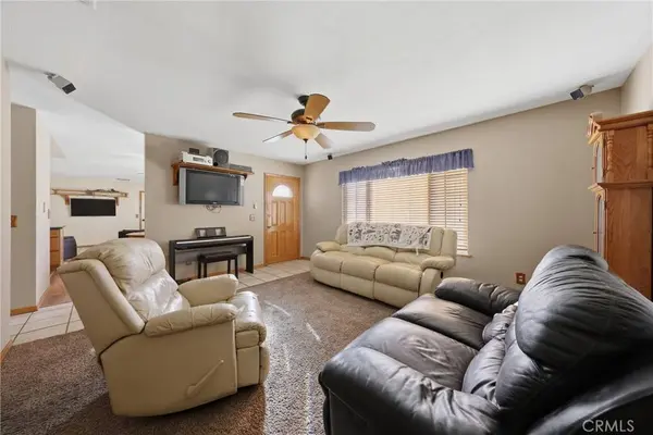 100 Amber CT, Redlands, CA 92374