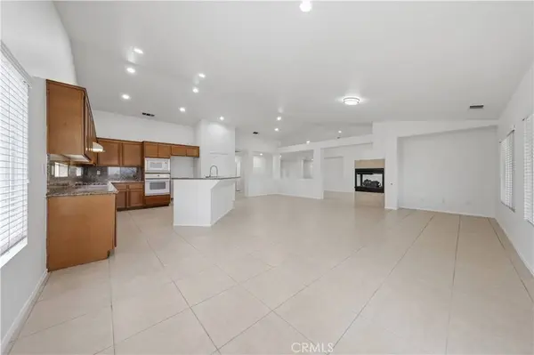 12944 Rhonda Fleming CT, Yucaipa, CA 92399