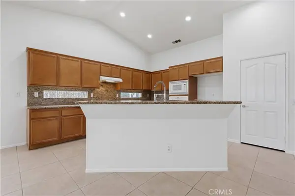 12944 Rhonda Fleming CT, Yucaipa, CA 92399