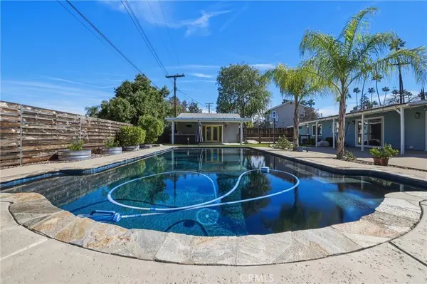 1582 Franklin, Redlands, CA 92373