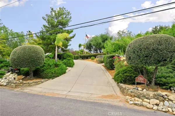 12861 Club, Redlands, CA 92373