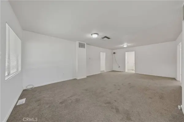 7888 Lankershim, Highland, CA 92346