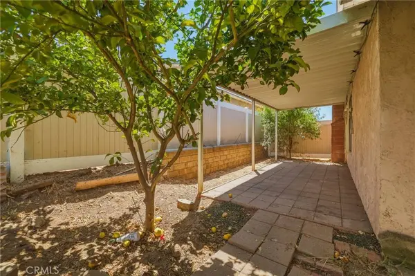 3148 Atlantic AVE, Highland, CA 92346