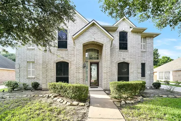 9215 Shango LN, Houston, TX 77095