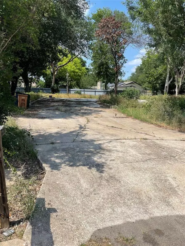 4502 Eric CIR, Austin, TX 78744