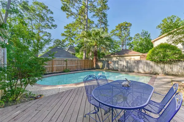 6610 Chancellor DR, Spring, TX 77379
