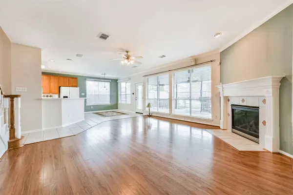 10415 Claybrook DR, Houston, TX 77089