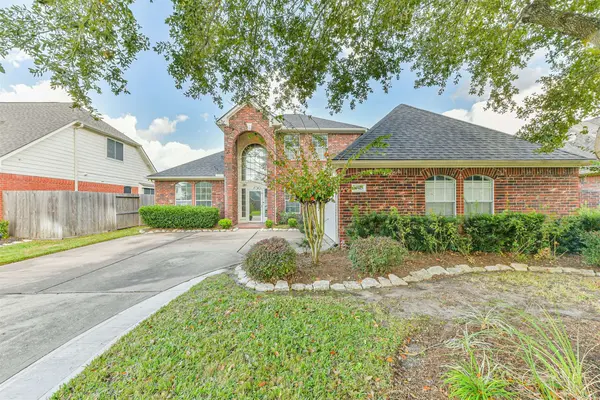 10415 Claybrook DR, Houston, TX 77089