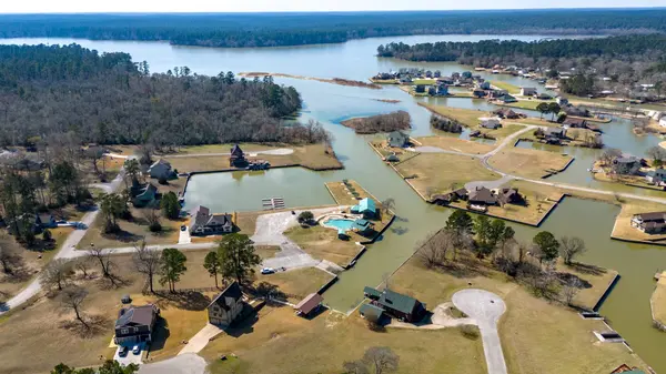 22 Hillsborough DR, Huntsville, TX 77340