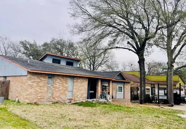 13114 Maxim DR, Houston, TX 77065