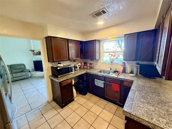 13114 Maxim DR, Houston, TX 77065