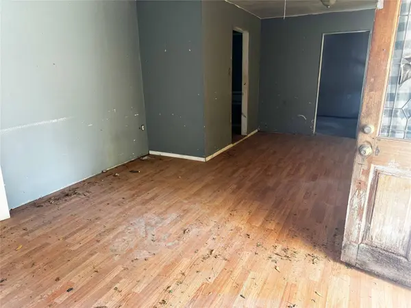 5950 Southlark ST, Houston, TX 77033