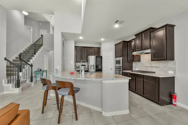 1906 Dry Willow LN, Pearland, TX 77089