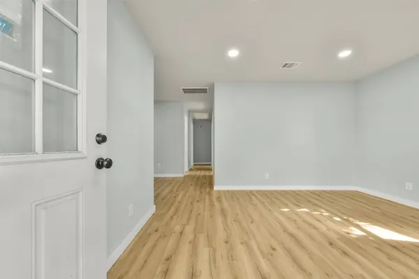 10705 Munn ST, Houston, TX 77029