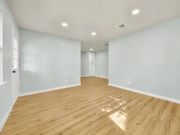 10705 Munn ST, Houston, TX 77029