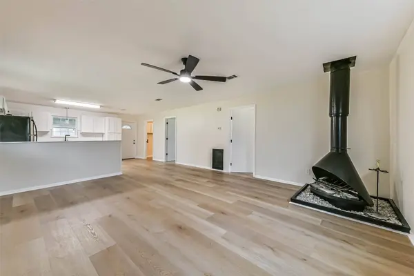 11830 15th ST, Santa Fe, TX 77510