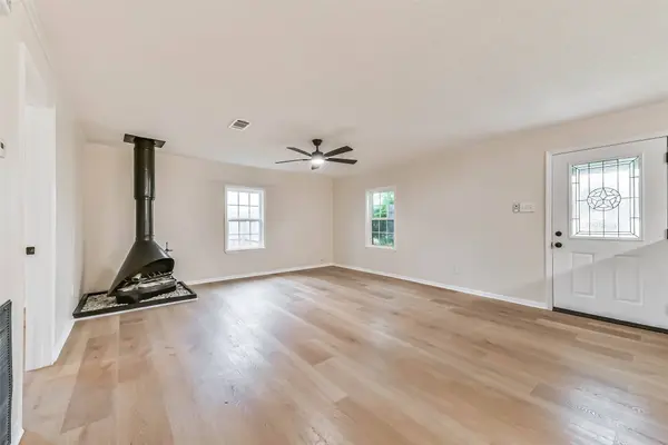 11830 15th ST, Santa Fe, TX 77510
