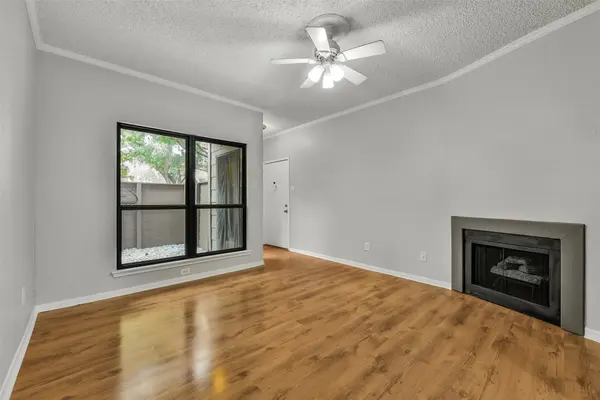 2125 Augusta DR #3, Houston, TX 77057