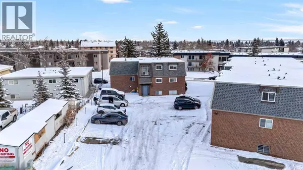 101, 427 Huntsville Crescent NW, Calgary, AB T2K4W3