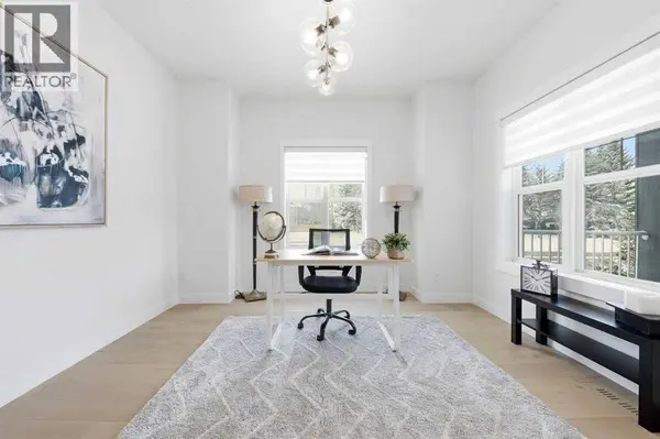 103 Oakmere Green, Chestermere, AB T1X1N4