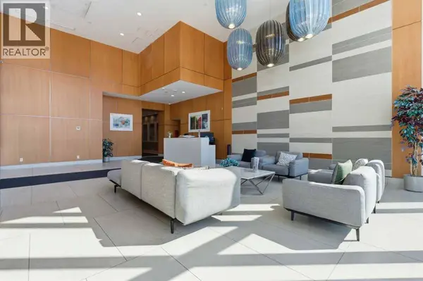 2704, 510 6 Avenue SE, Calgary, AB T2G1L7