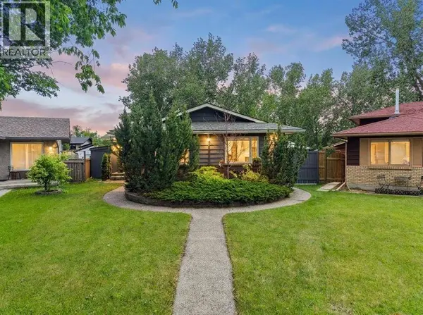 331 Midglen Place SE, Calgary, AB T2X1H8