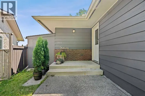 331 Midglen Place SE, Calgary, AB T2X1H8