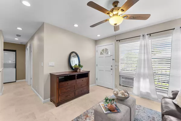 480 Kenolio Rd #1-203, Kihei, HI 96753