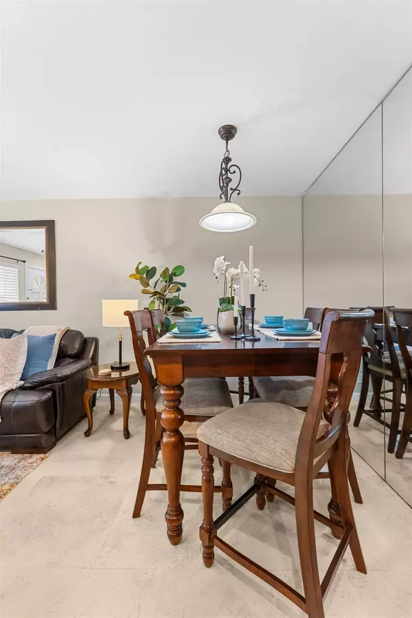 480 Kenolio Rd #1-203, Kihei, HI 96753