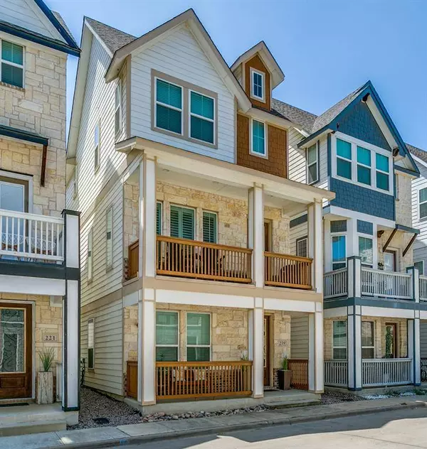 219 S Village Way, Lewisville, TX 75057