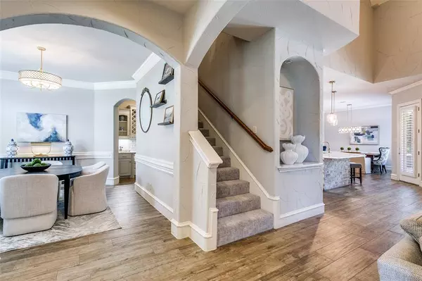 3313 Van Zandt Court, Grapevine, TX 76092