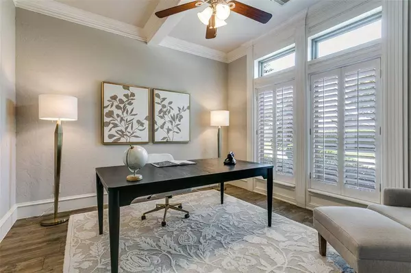 3313 Van Zandt Court, Grapevine, TX 76092