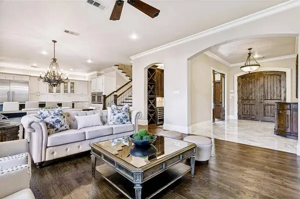 4505 W Amherst Avenue, Dallas, TX 75209